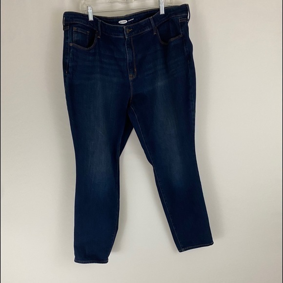 Old Navy Jeans - Picture 1 of 9